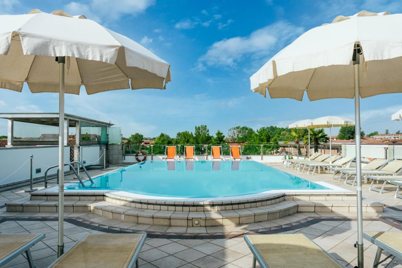 Hotel Arena Sirmione Esterno foto
