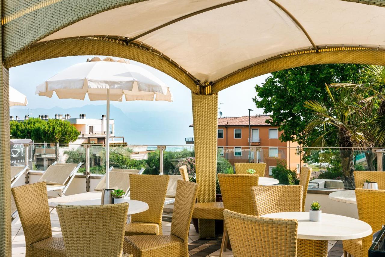 Hotel Arena Sirmione Esterno foto