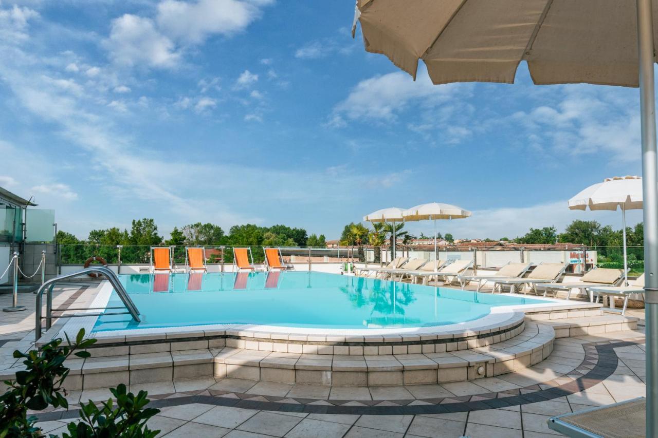 Hotel Arena Sirmione Esterno foto