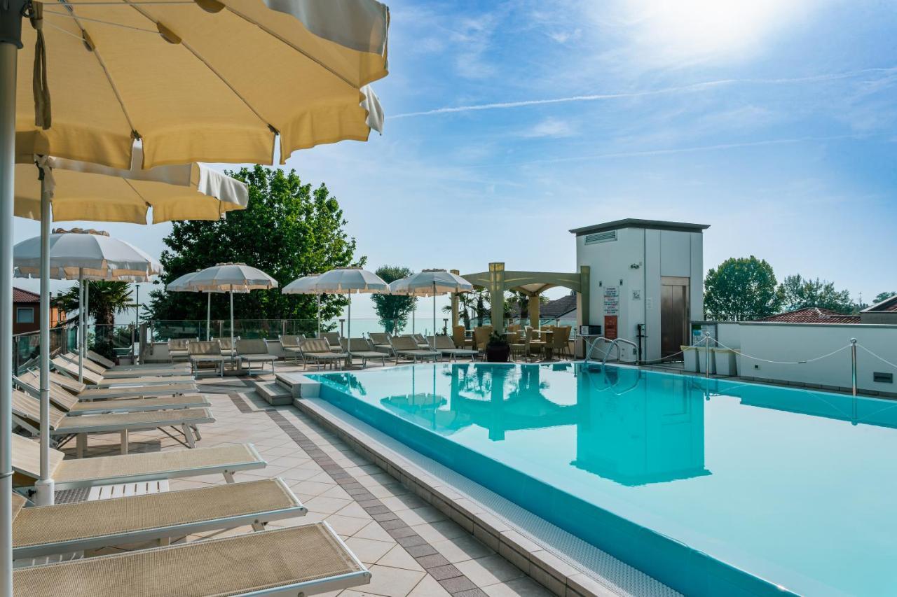 Hotel Arena Sirmione Esterno foto