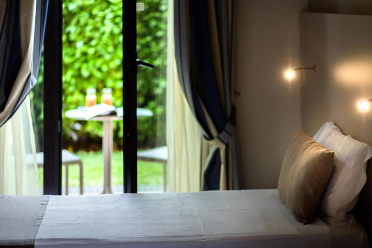 Hotel Arena Sirmione Esterno foto