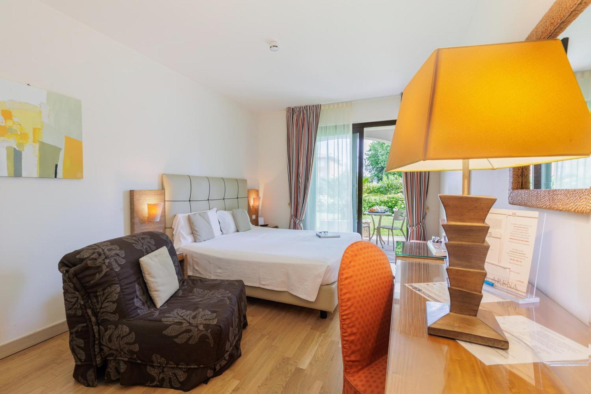 Hotel Arena Sirmione Esterno foto