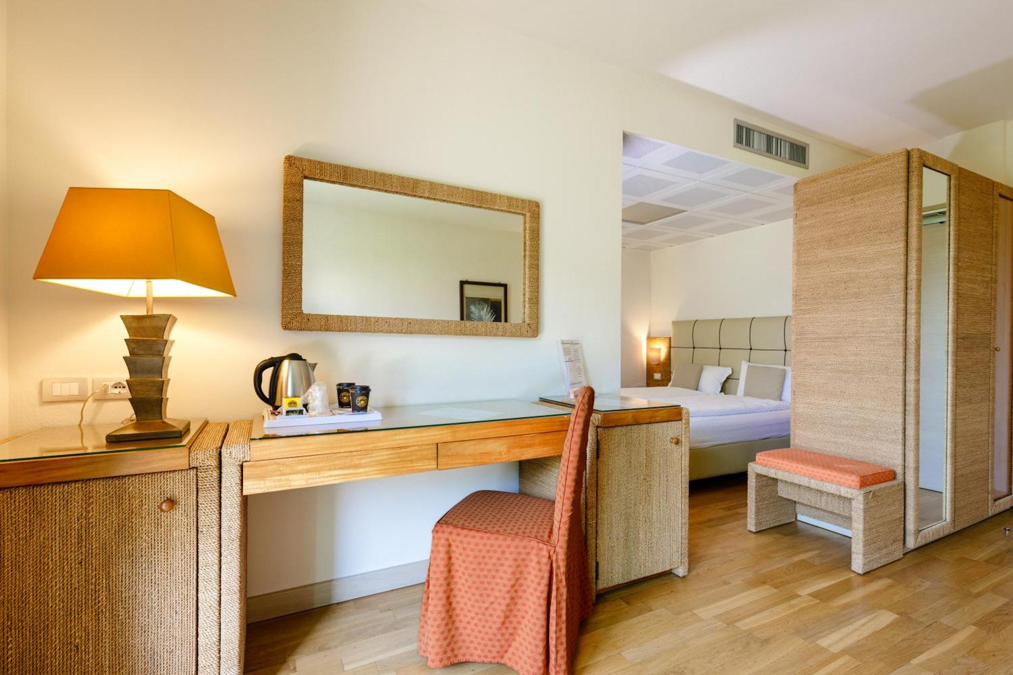 Hotel Arena Sirmione Esterno foto