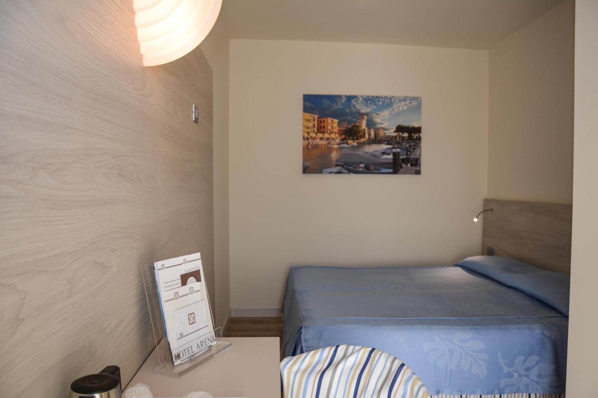 Hotel Arena Sirmione Esterno foto