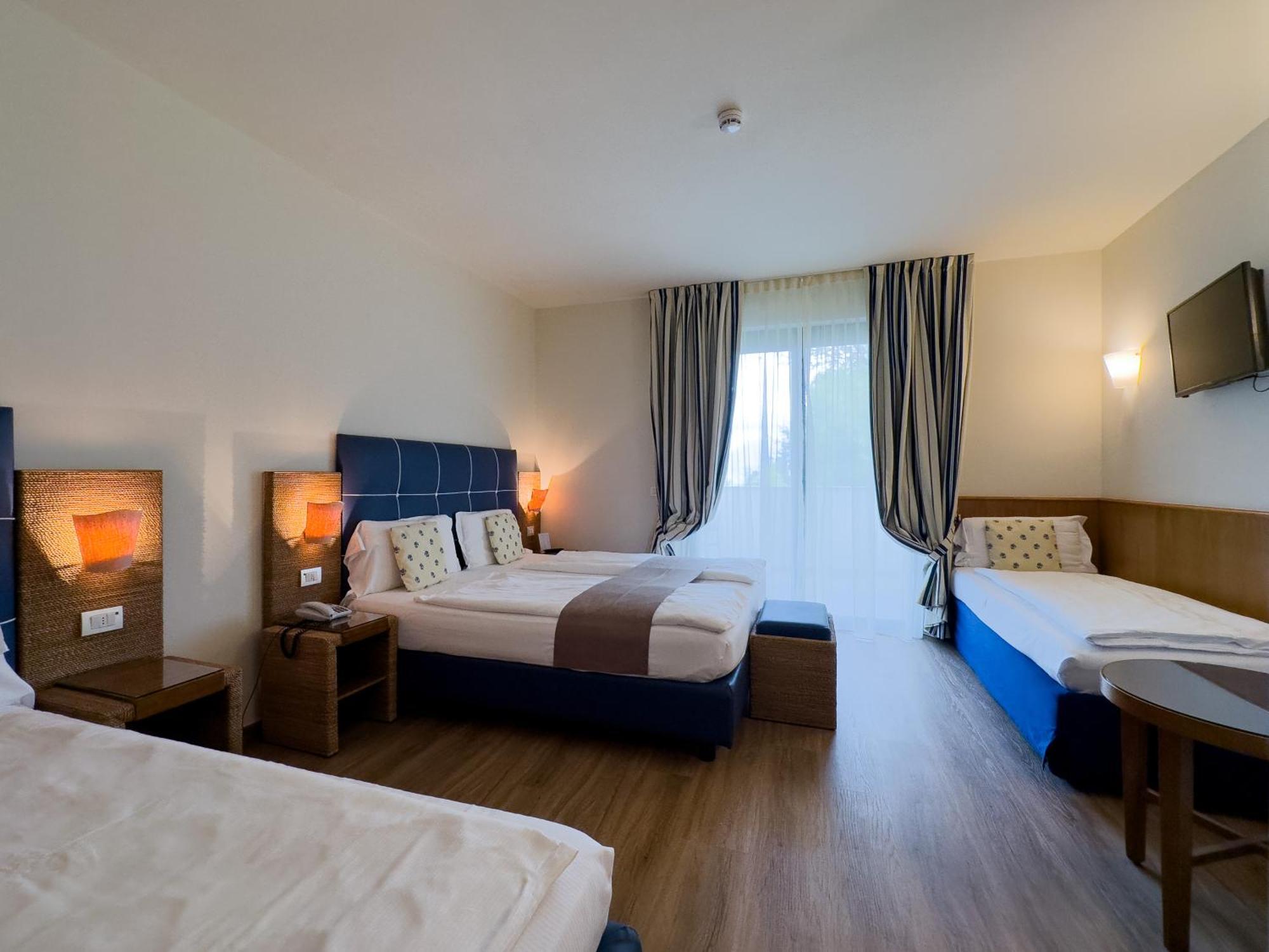 Hotel Arena Sirmione Esterno foto